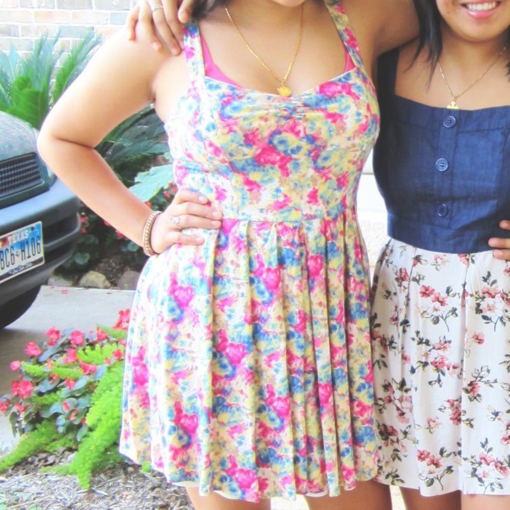 Colorful Sleeveless Dress